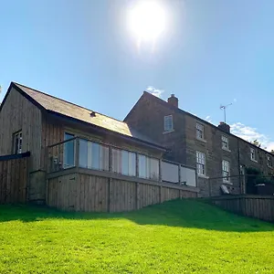 Ivy Holiday home